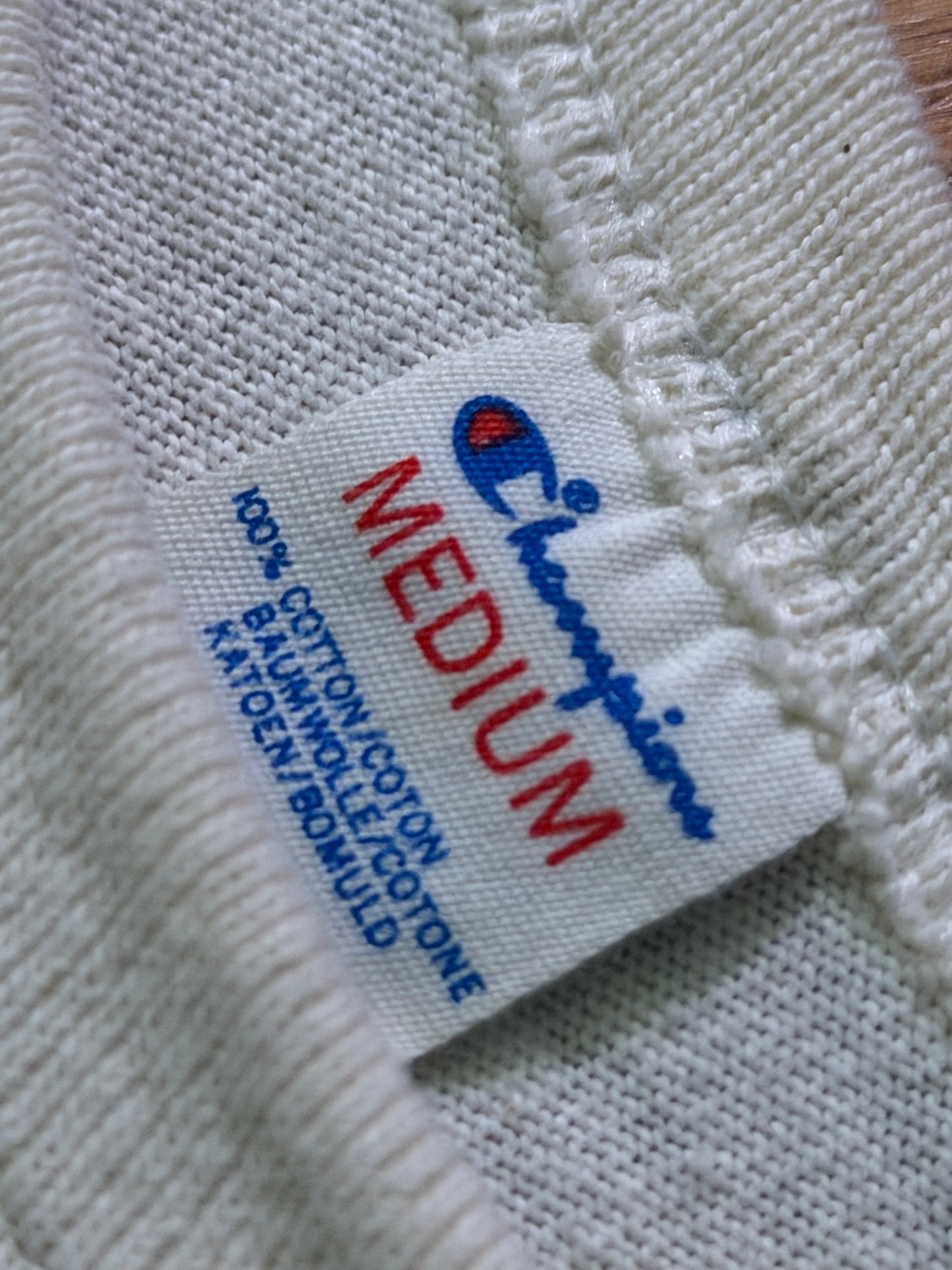 Vintage Gwynedd-Mercy College Crest T-Shirt – Off White