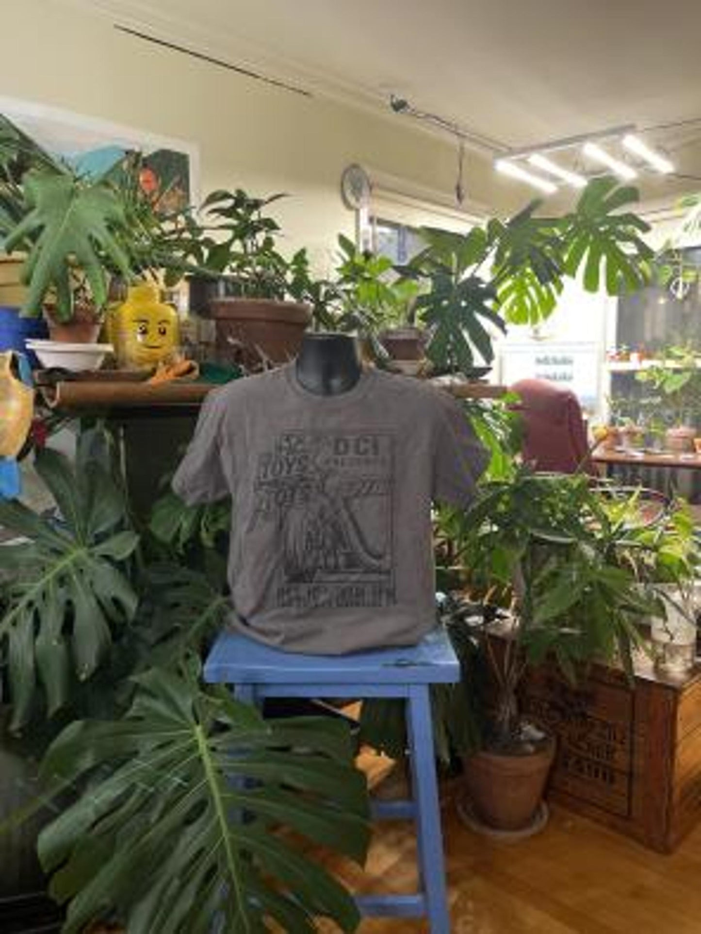 Vintage DCI Toys Graphic T-Shirt
